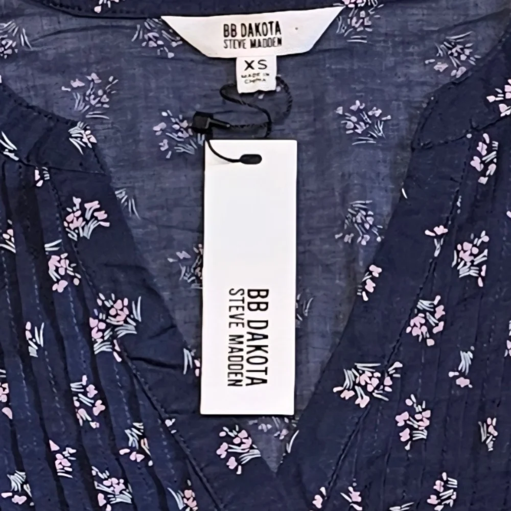 BB Dakota by Steve Madden Women's Floral Next Door Dress NWT - Picture 2 of 15